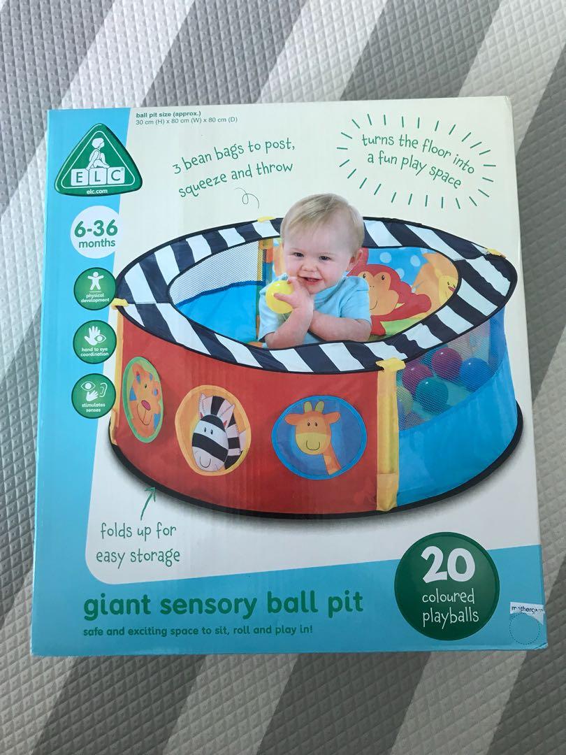 baby sensory ball pit