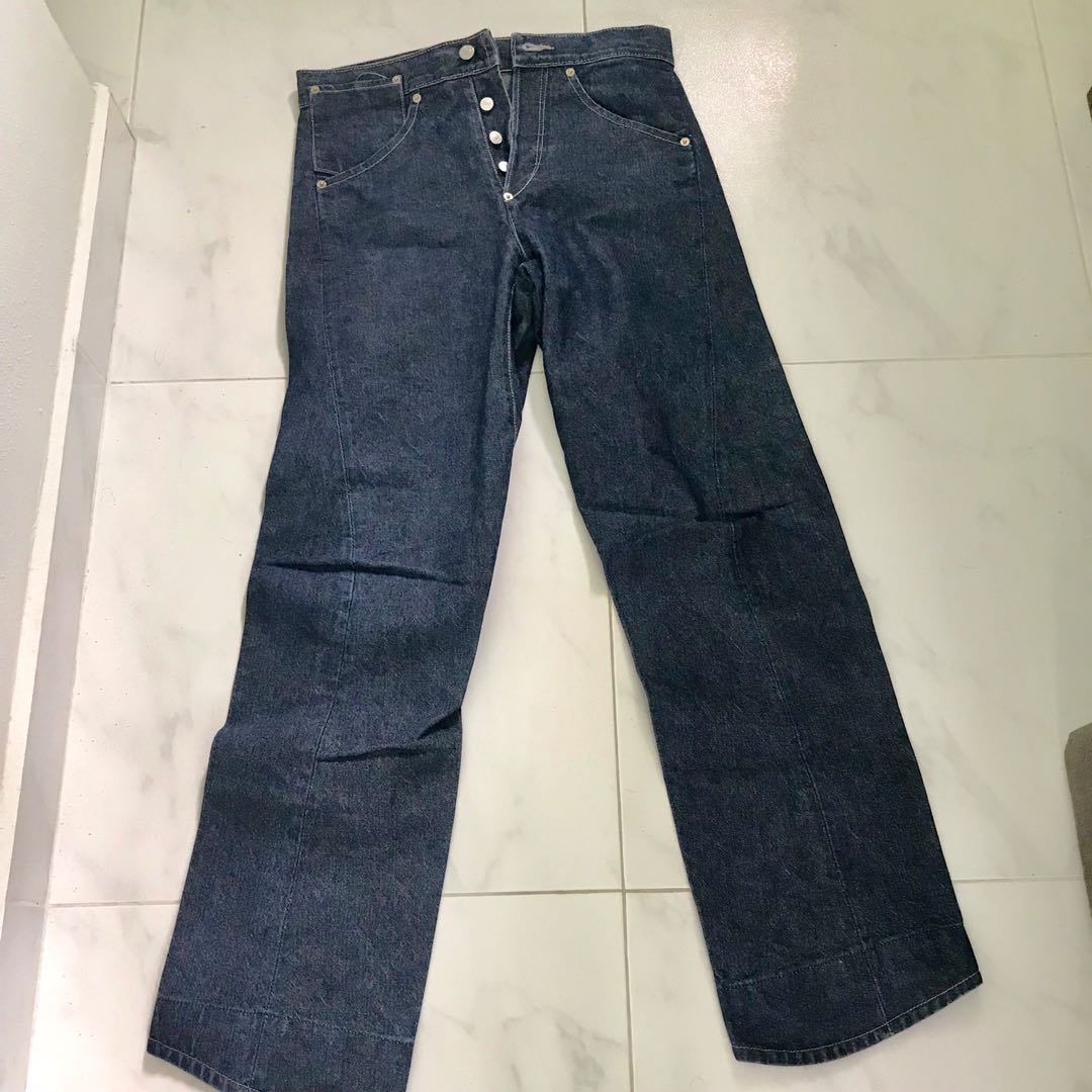 Levi's Engineered Twisted Jeans Button Fly Men, Men's Fashion, Bottoms,  Jeans on Carousell
