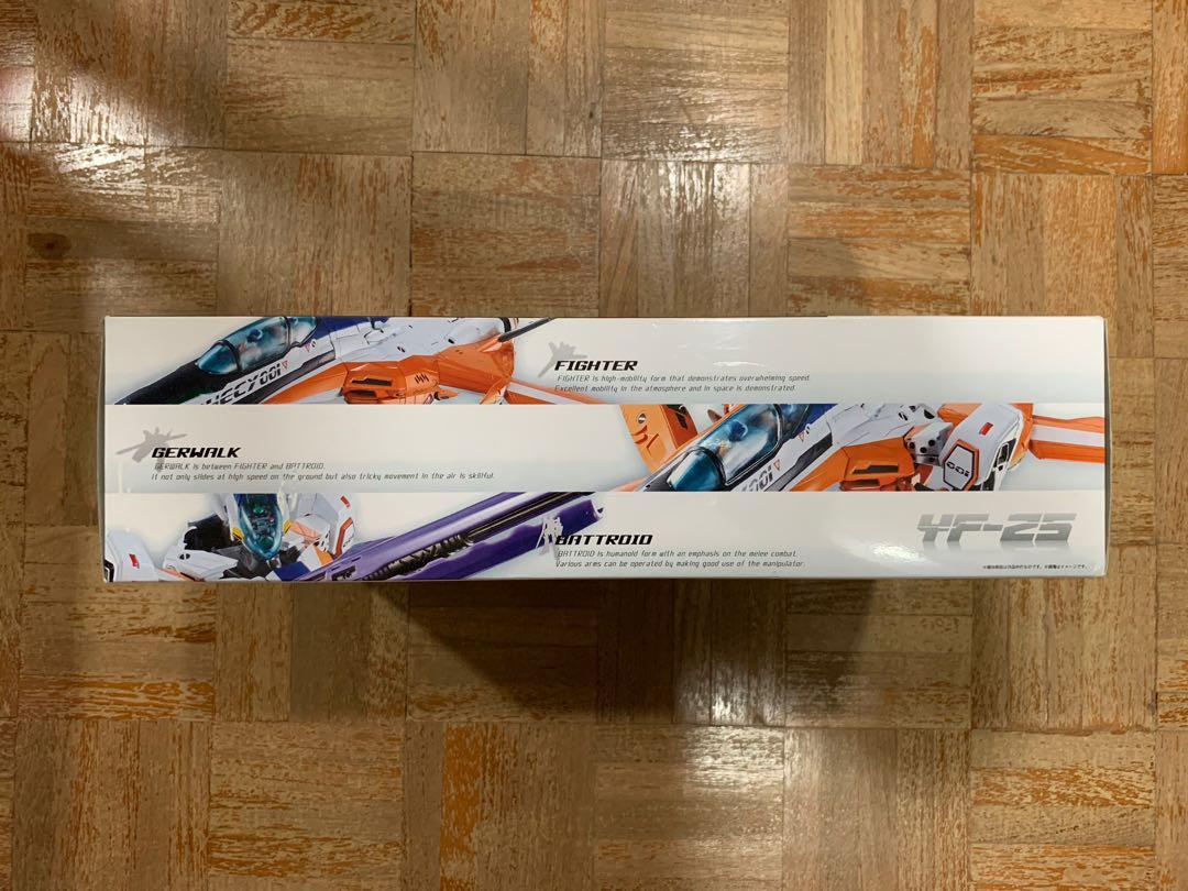 FIGURINE ARTICULÉE MACROSS PLUS BANDAI DX Chogokin 1/48 YF-25 PROPHECY