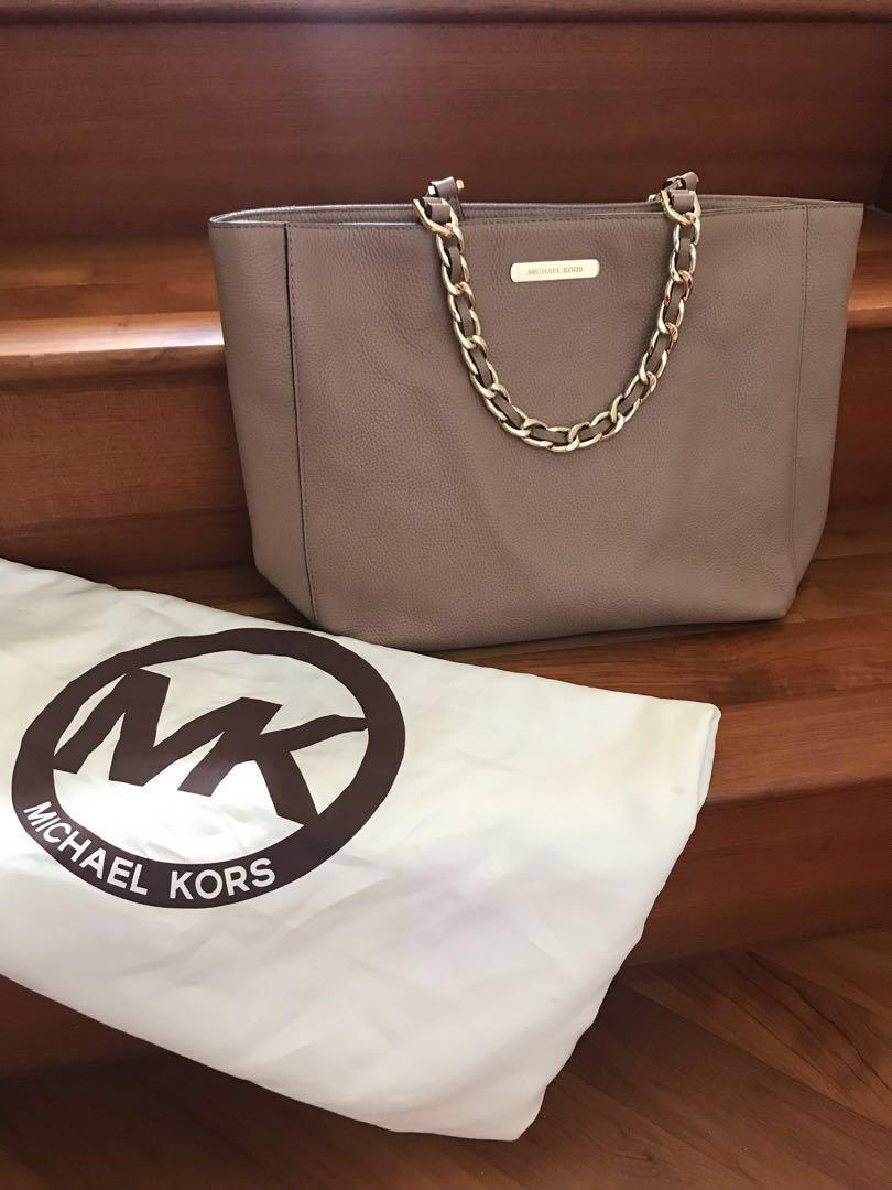 Michael kors nude best sale tote