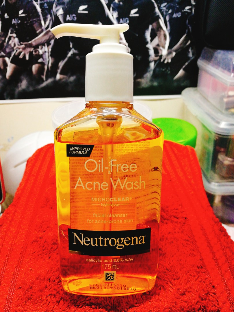 neutrogena face wash with 2 salicylic acid