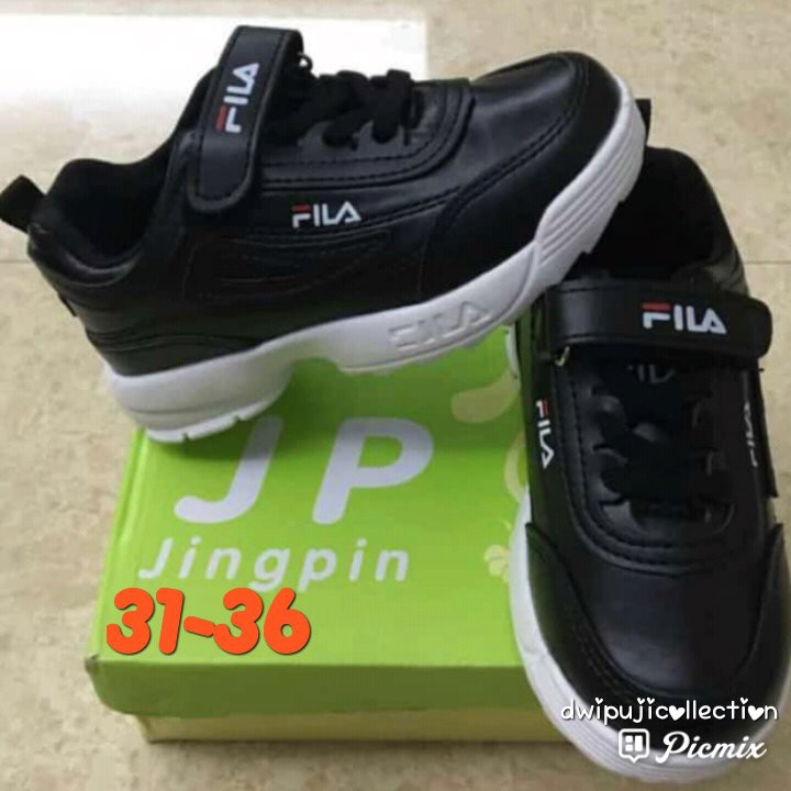 Sepatu Fila Anak Sepatu Sneakers Anak Bayi Anak Lainnya Di Carousell