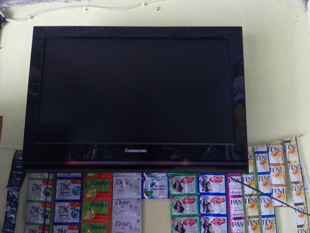 Terima Jual Tv Led Bekas Surabaya Elektronik Tv Perlengkapan Hiburan Di Carousell