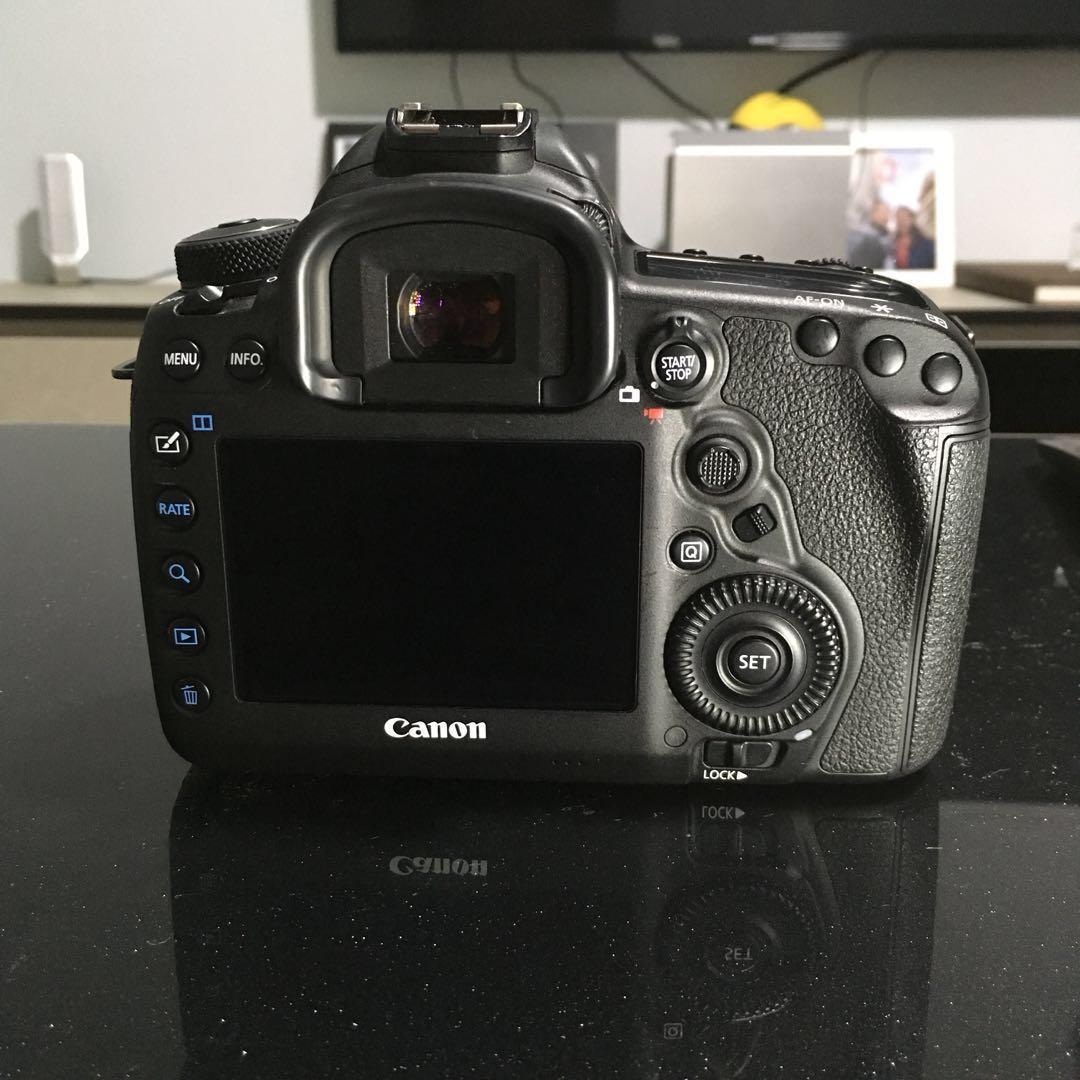 Almost new Canon 5D4 Mark IV, Photography, Cameras on Carousell
