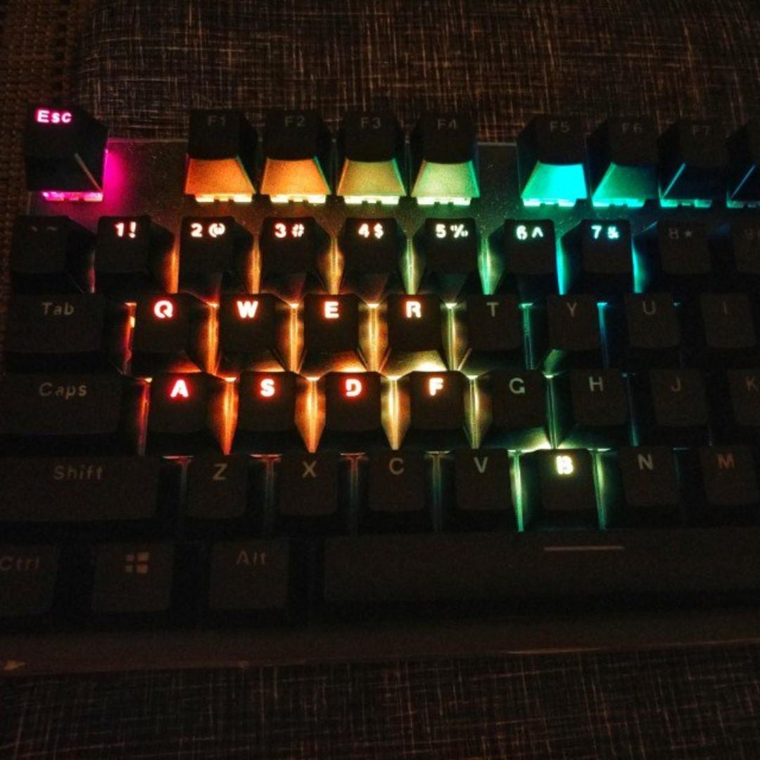 (Reserved) V700 RGB AL Mechanical Backlit Keyboard, Computers & Tech ...