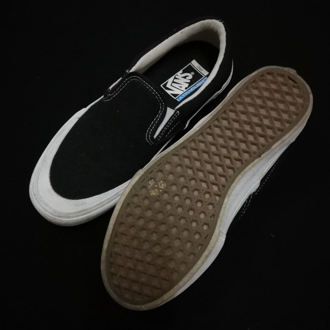 Vans slip on pro toe cap hot sale
