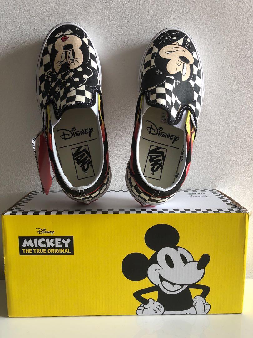 Vans x Mickey Minnie Slip On Checked Flame Men s Fashion Footwear Sneakers on Carousell
