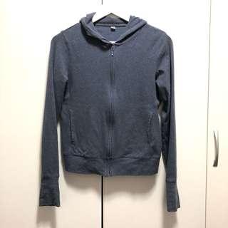 Uniqlo灰藍色防曬外套抗UV外套連帽外套