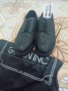 Guten inc longwing black