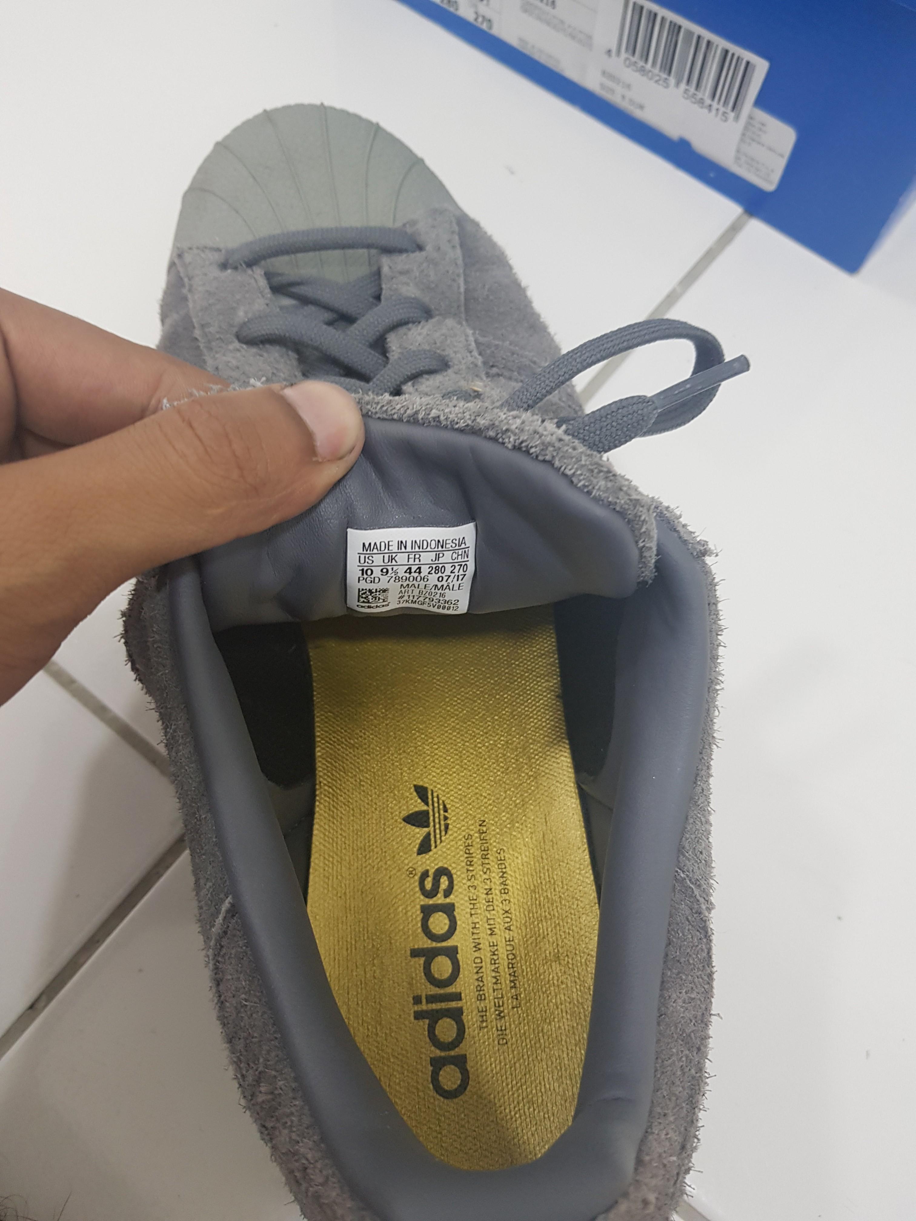 adidas superstar gamuza gris