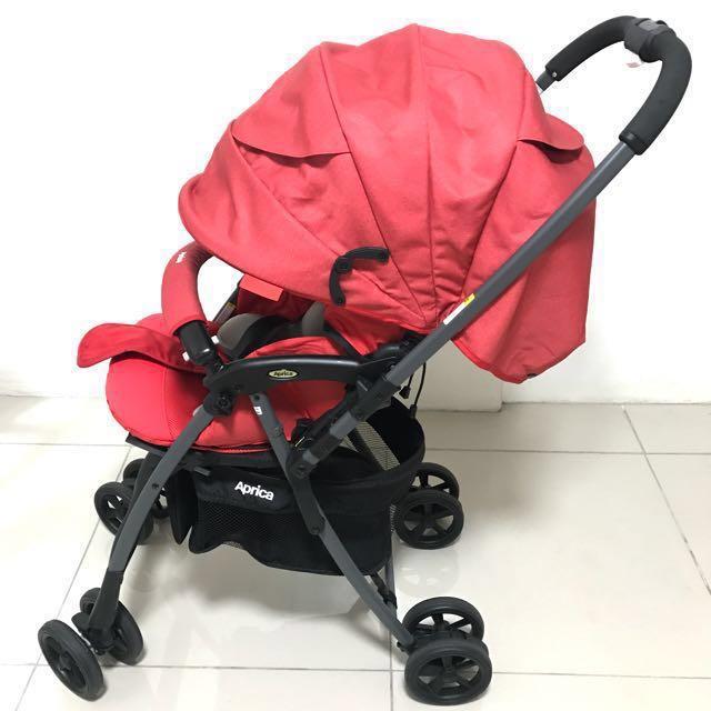 APRICA LUXUNA LIGHT CTS STROLLER (Category: Strollers) located in Las Pinas. Submitted by littlereyn (Listing ID 130227452, Image 2). Description: APRICA LUXUNA LIGHT CTS STROLLER color: Cheerful Red - for ONLY 15,000 (negotiable) plus shipping fee or meetup within Las Piñas City (market price is 25,000.00) - preloved, in very good condition - please see photos of actual item Product Features: Weight only 4.9 kg (very light!) Seat recline angles: