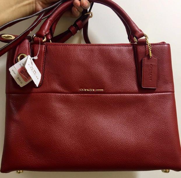 Coach borough bag hot sale turnlock