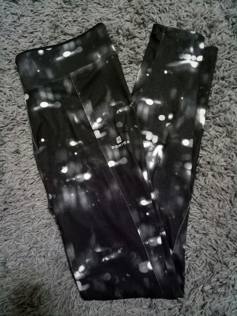 domyos yoga pants