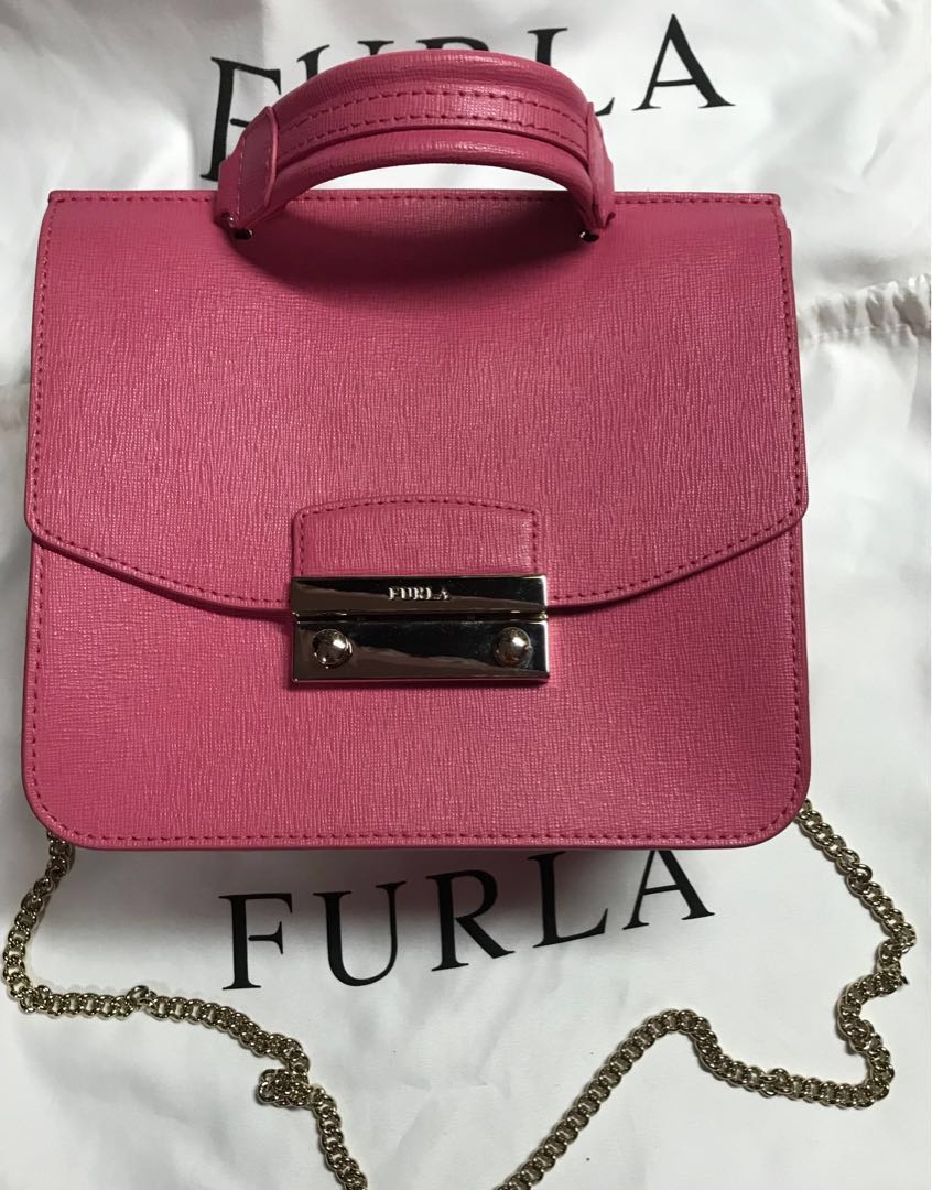 Omzet hamer paperback Authentic Brand New Furla Julia Mini Top Handle Pink Leather Satchel,  Luxury, Bags & Wallets on Carousell