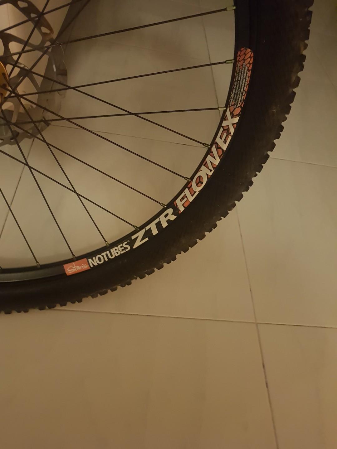 giant faith downhill bike