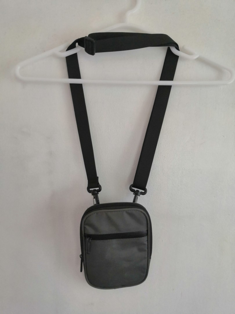 Halo sling hotsell bag price