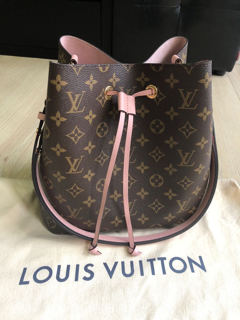 BNIB LV Coussin PM Ice Blue Monogram Embossed Lambskin SHW, Luxury, Bags &  Wallets on Carousell