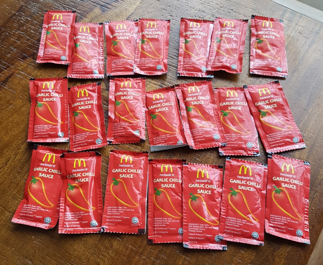 MacDonald Garlic Chilli Sauce (8.5g) 21 packets, Food & Drinks