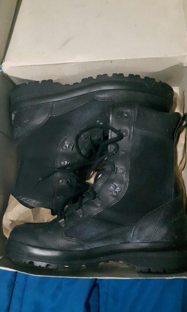 patrol store magnum boots