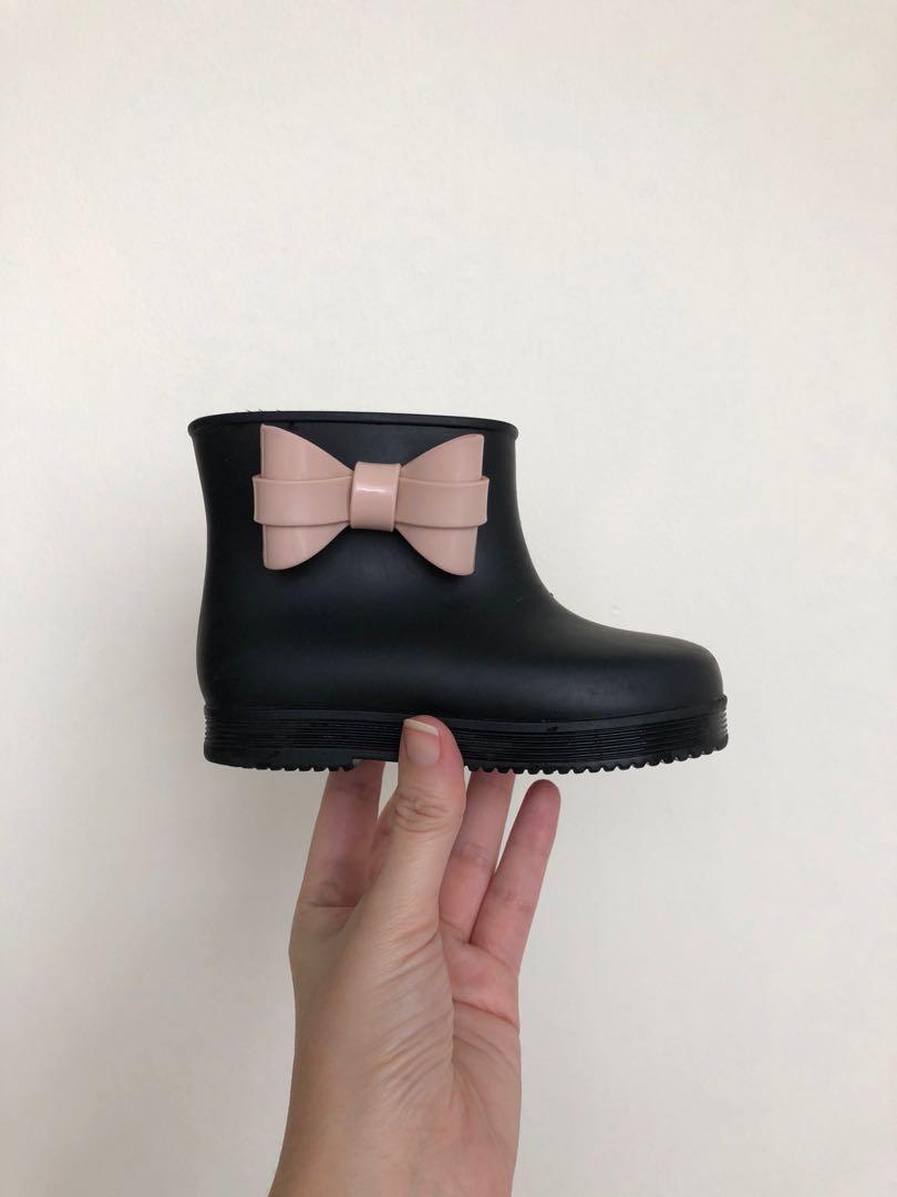 mini melissa black boots