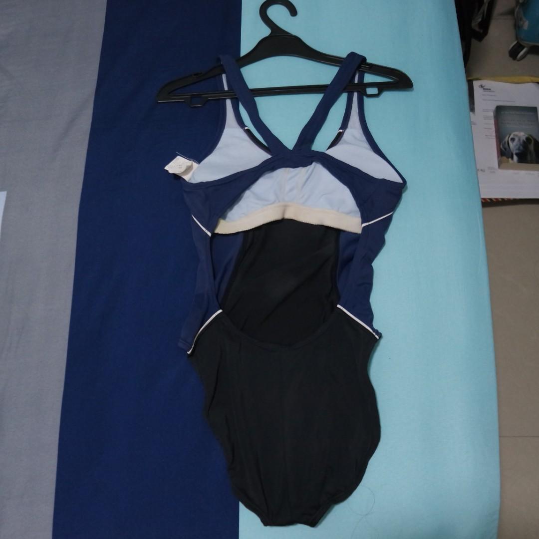 Nike Sport Swimsuit One Piece Baju Renang Wanita Fesyen Wanita Pakaian Wanita Lainnya Di Carousell