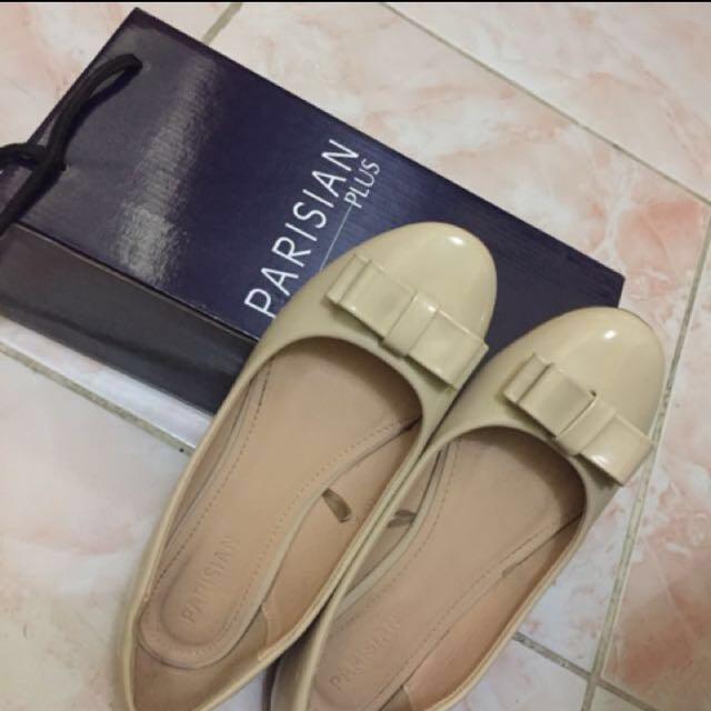 Parisian Doll Shoes, Women's Fashion, Footwear, Flats & Sandals on