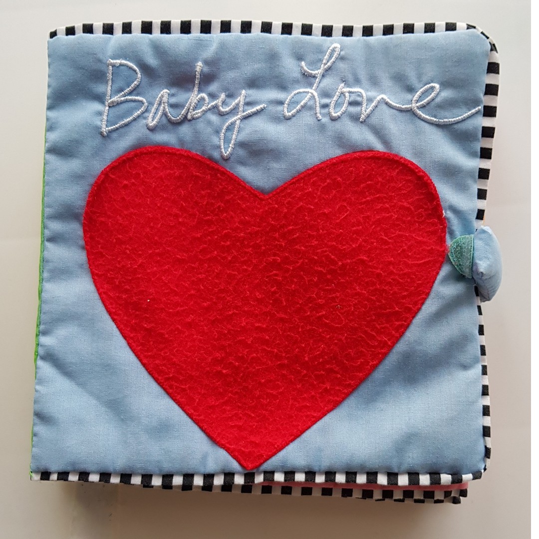 Preloved Baby Love Cloth Book 7 10 Condition Babies Kids