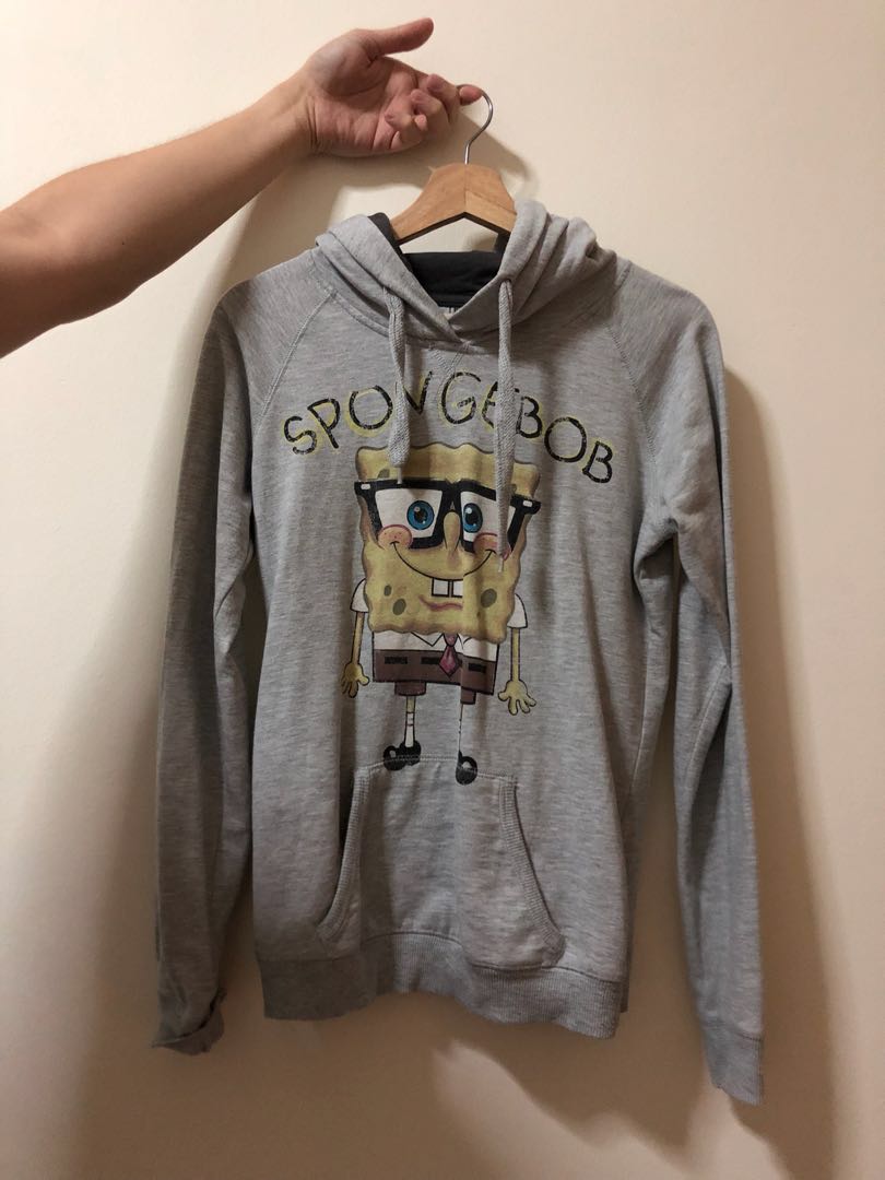 Pull bear spongebob Hoodie Women s Fashion Coats Jackets and Outerwear on Carousell