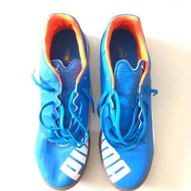 puma evospeed futsal shoes