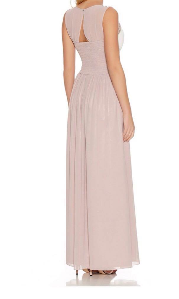 Quiz pink deals bridesmaid dress