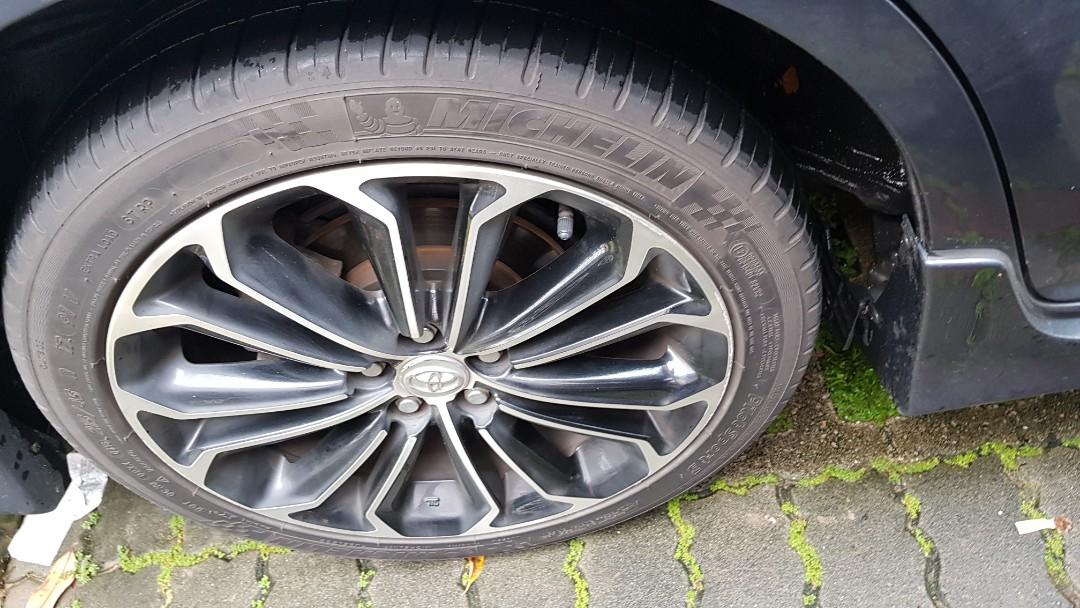 Toyota Altis original 17' rim, Car Accessories, Tyres & Rims on Carousell