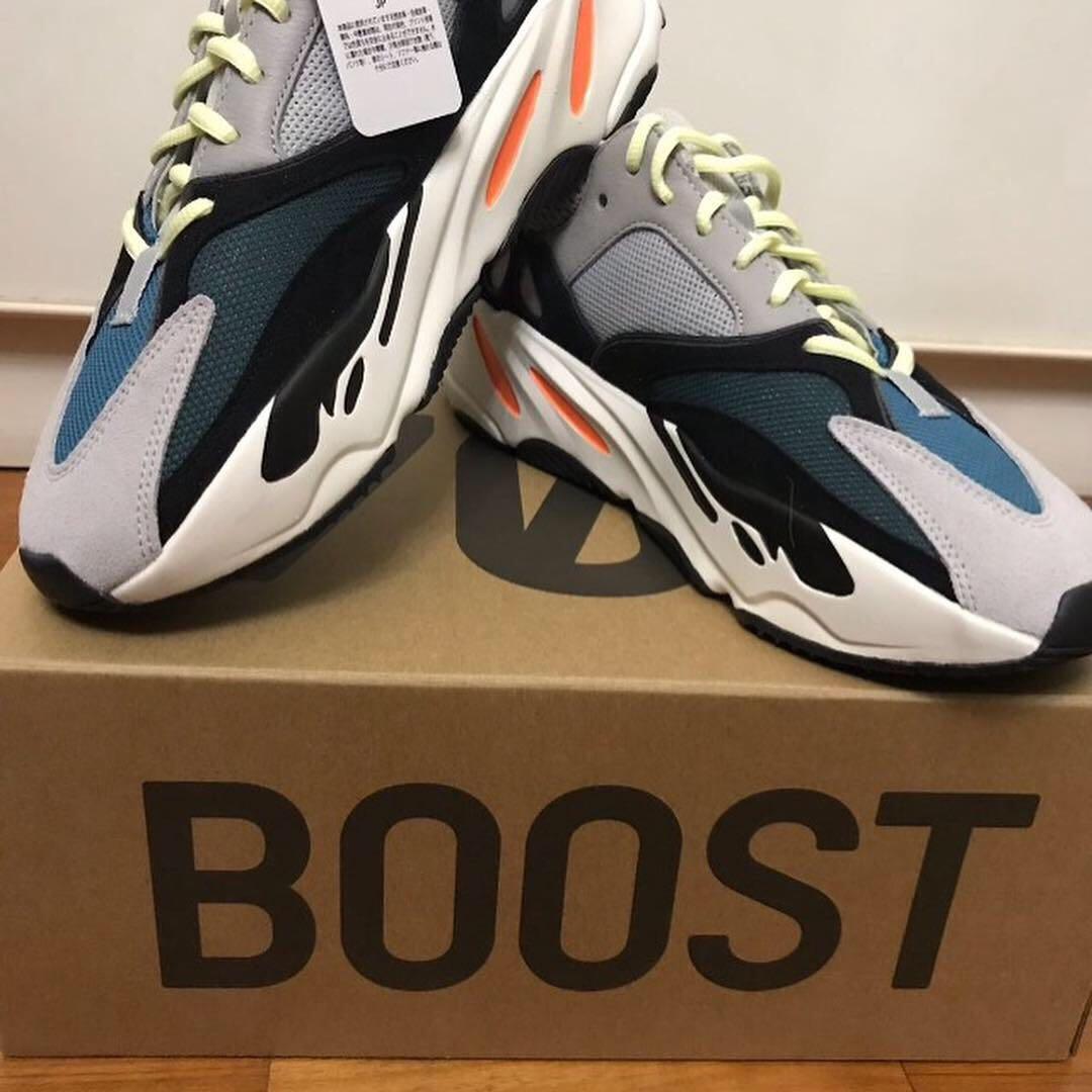 Yeezy waverunner laces sales