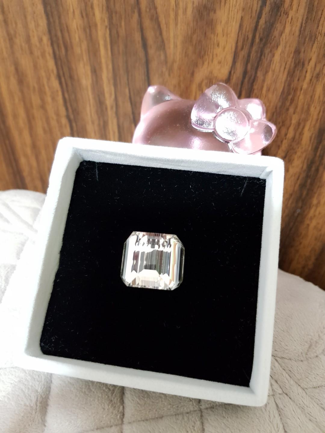 Retired shop swarovski rings