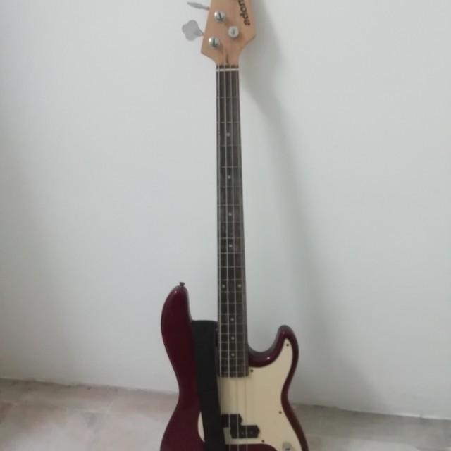 Continent Zilver Renderen Bass Guitar Adonis, Hobbies & Toys, Music & Media, Musical Instruments on  Carousell
