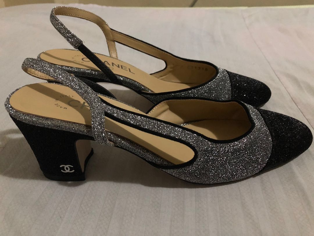 Chanel grey slingback top