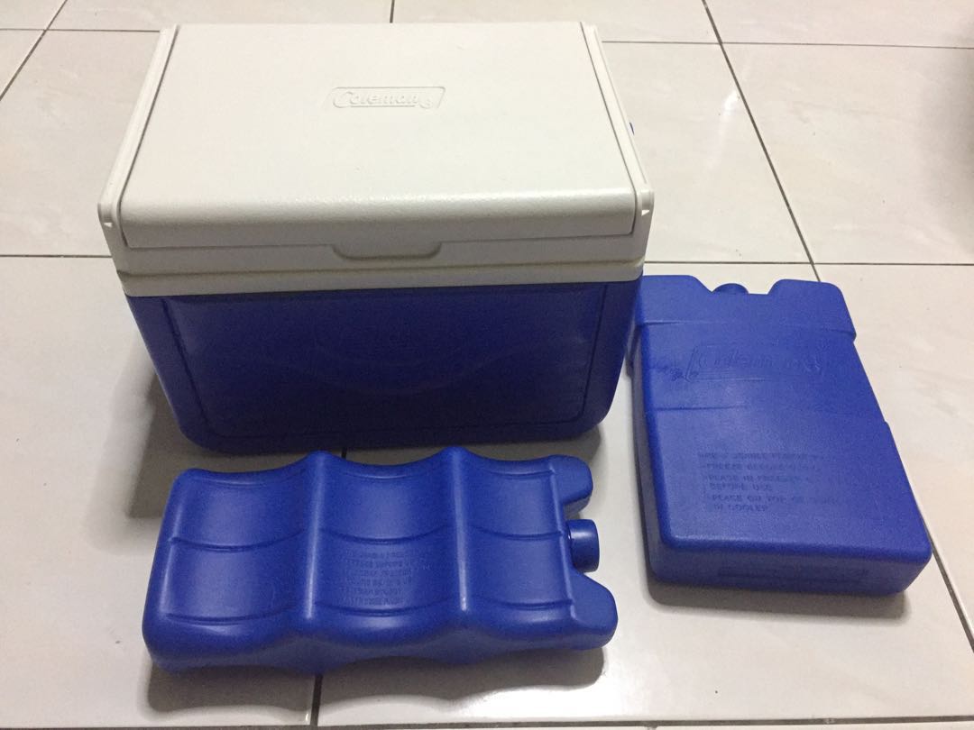 Coleman Mini Cooler Box + 2 Ice pack COMBO, Sports Equipment, Sports