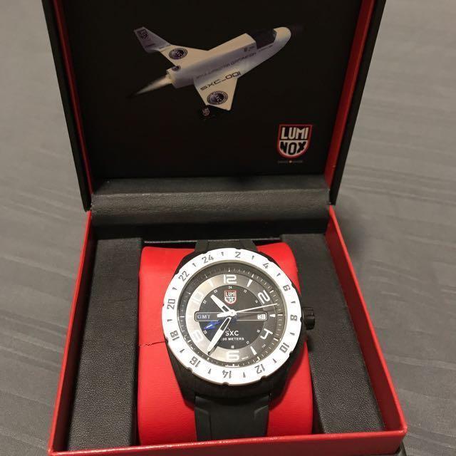 Luminox 5027 best sale