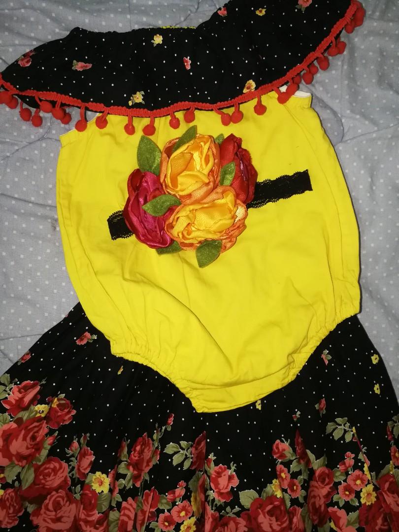 Miss Mexico United Nation (Category: Babies & Kids Fashion) located in Manila. Submitted by hunnydew (Listing ID 194816909, Image 2). Description: EUC Miss Mexico Complete with headdress Very pretty in actual.