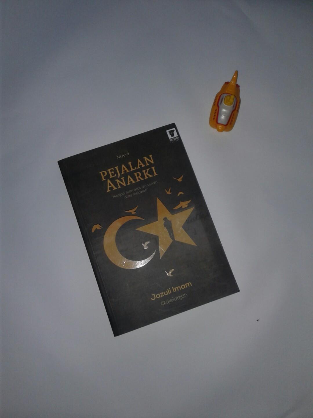 Pejalan Anarki Buku Alat Tulis Buku Di Carousell