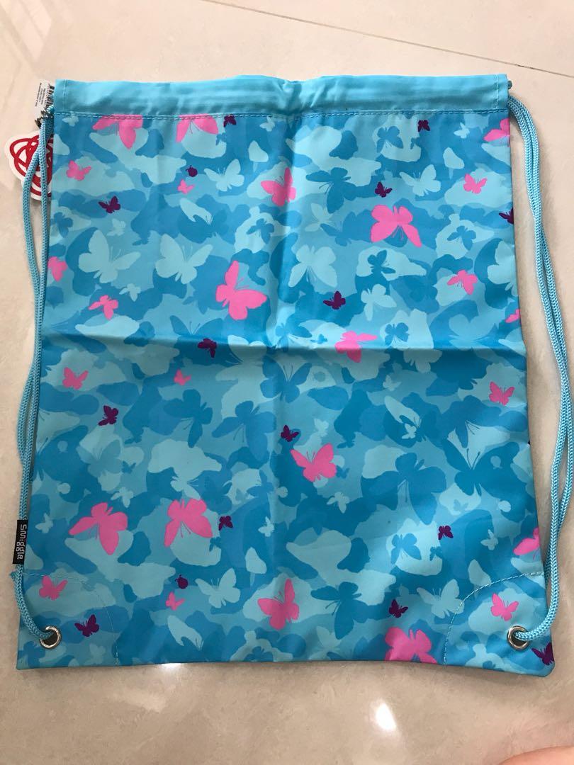 smiggle library bag