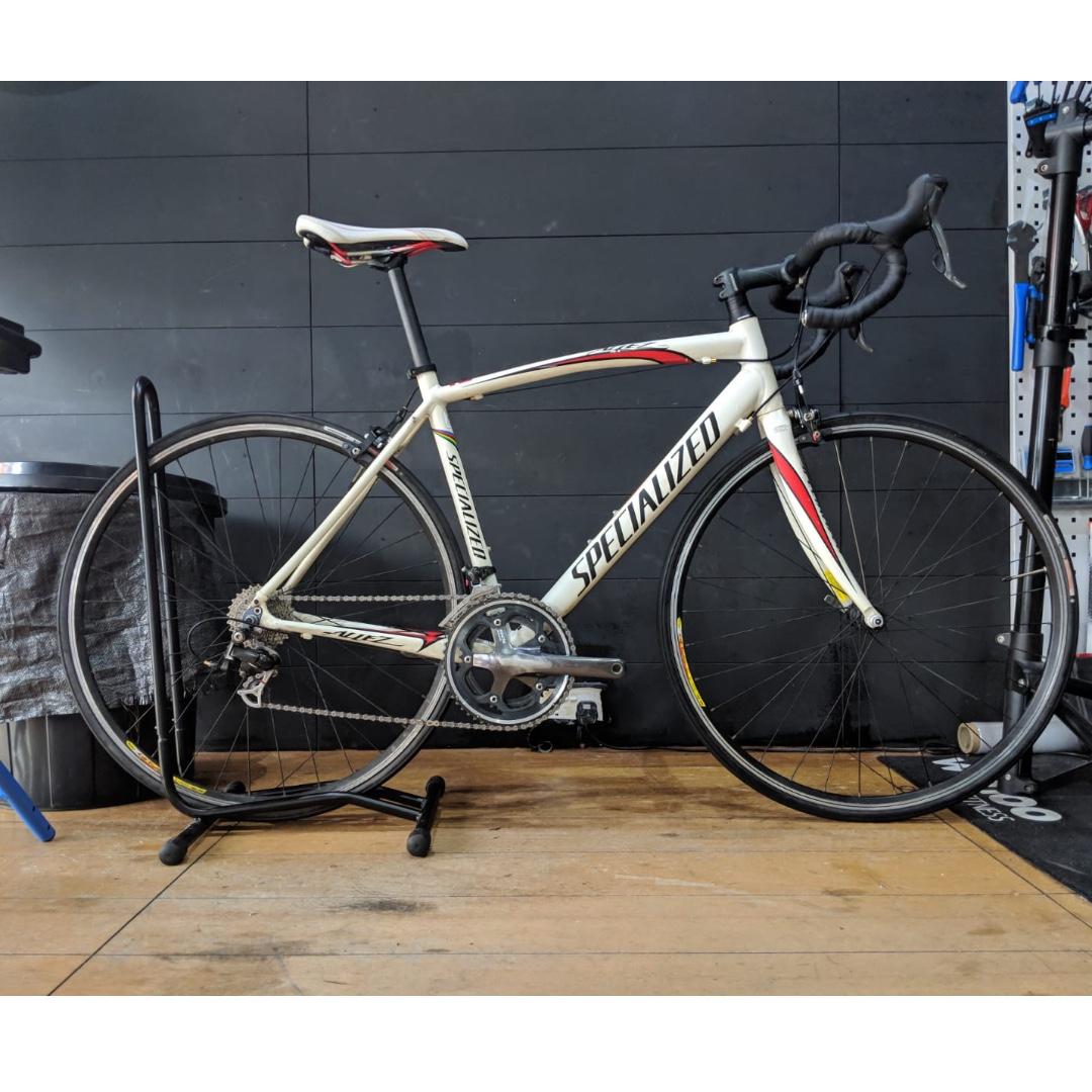 specialized allez medium frame size