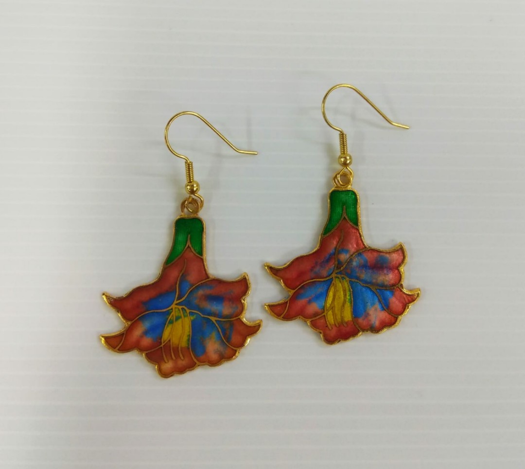 Parquette recommends Asian hand painted enamel necklaces Christiane recommends How to get a twink body