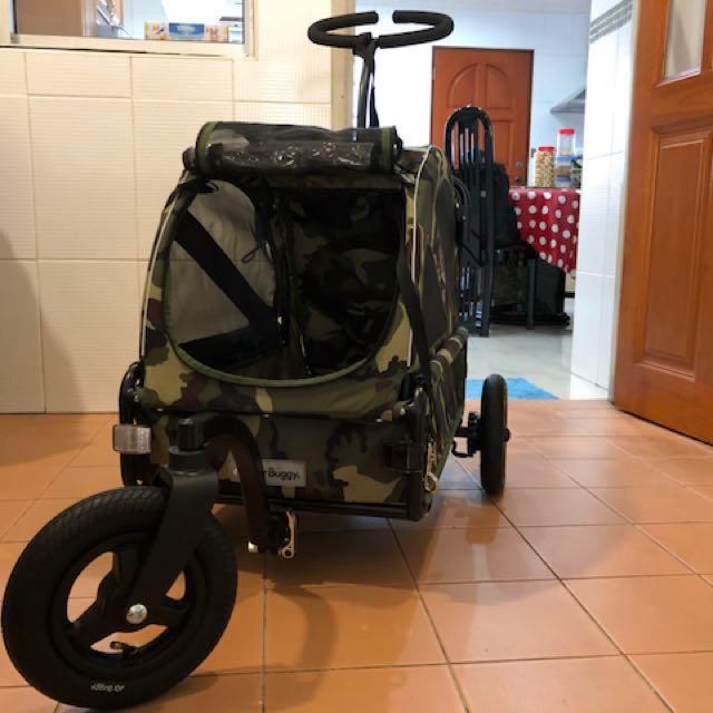 Camouflage dog stroller top