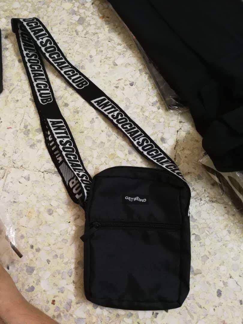 assc sling bag