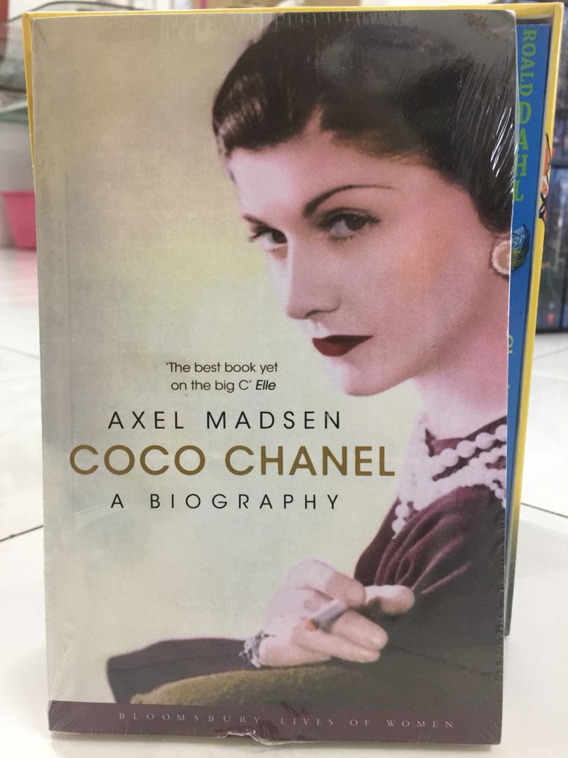 Coco Chanel A Biography, Hobbies & Toys, Books & Magazines, Storybooks on  Carousell