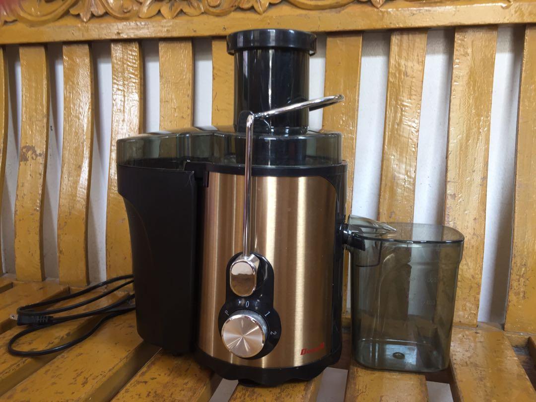 Dowell Grandesa Juice Extractor JE830, TV & Home Appliances, Kitchen