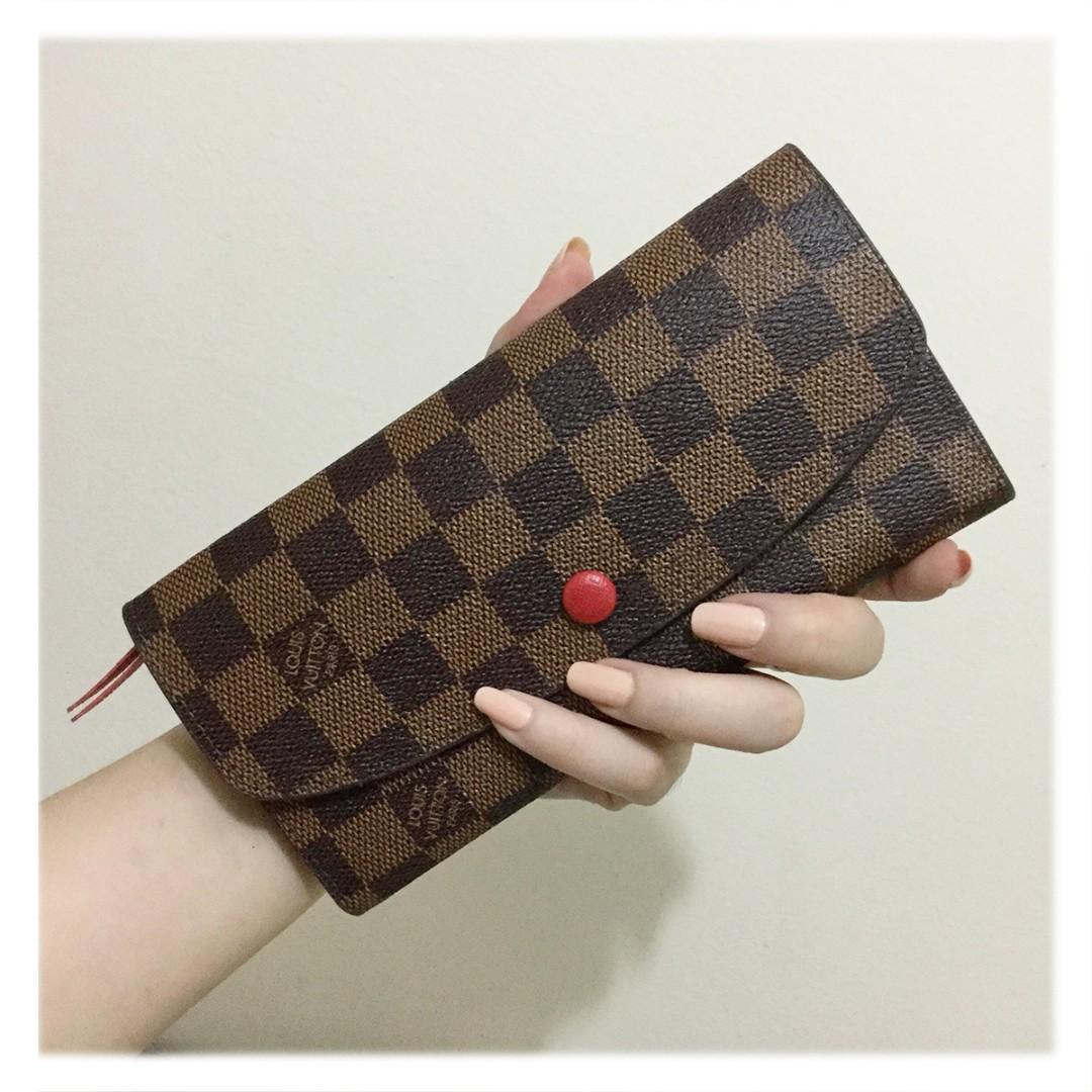 Authentic Louis Vuitton Accordion Wallet Damier Ebene, Luxury, Bags &  Wallets on Carousell