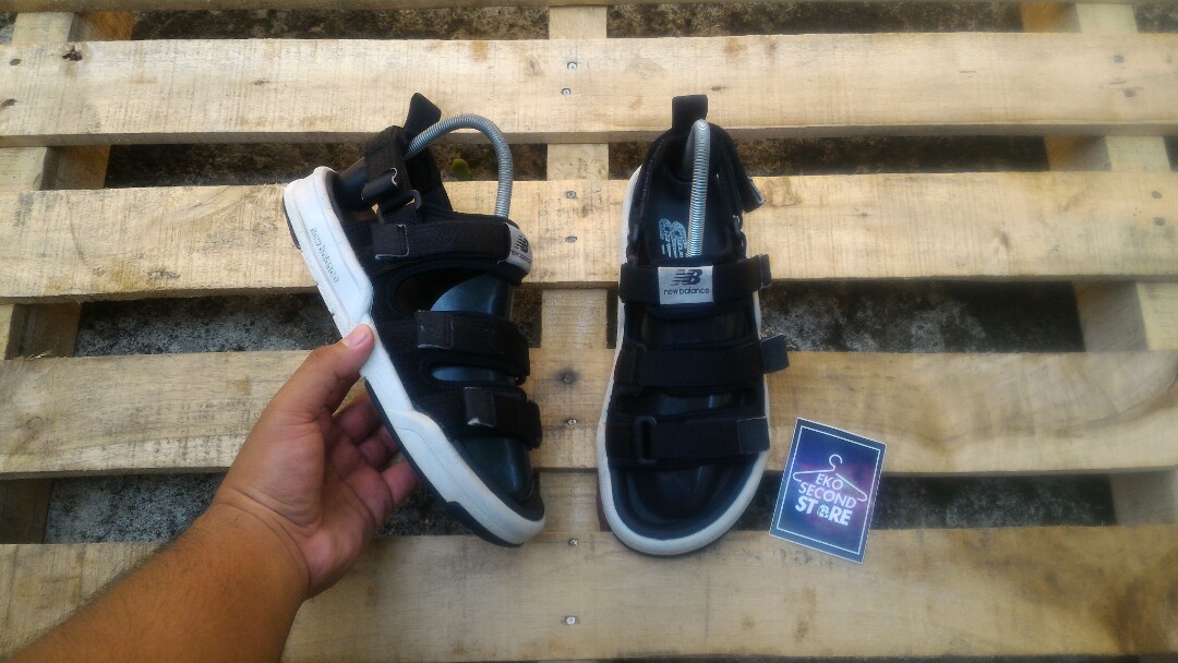 new balance beach sandals