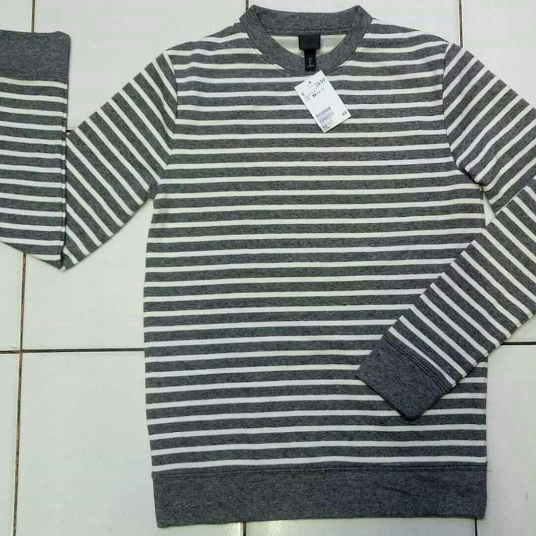 Sweater H M Women S Fashion Women S Clothes Tops On Carousell