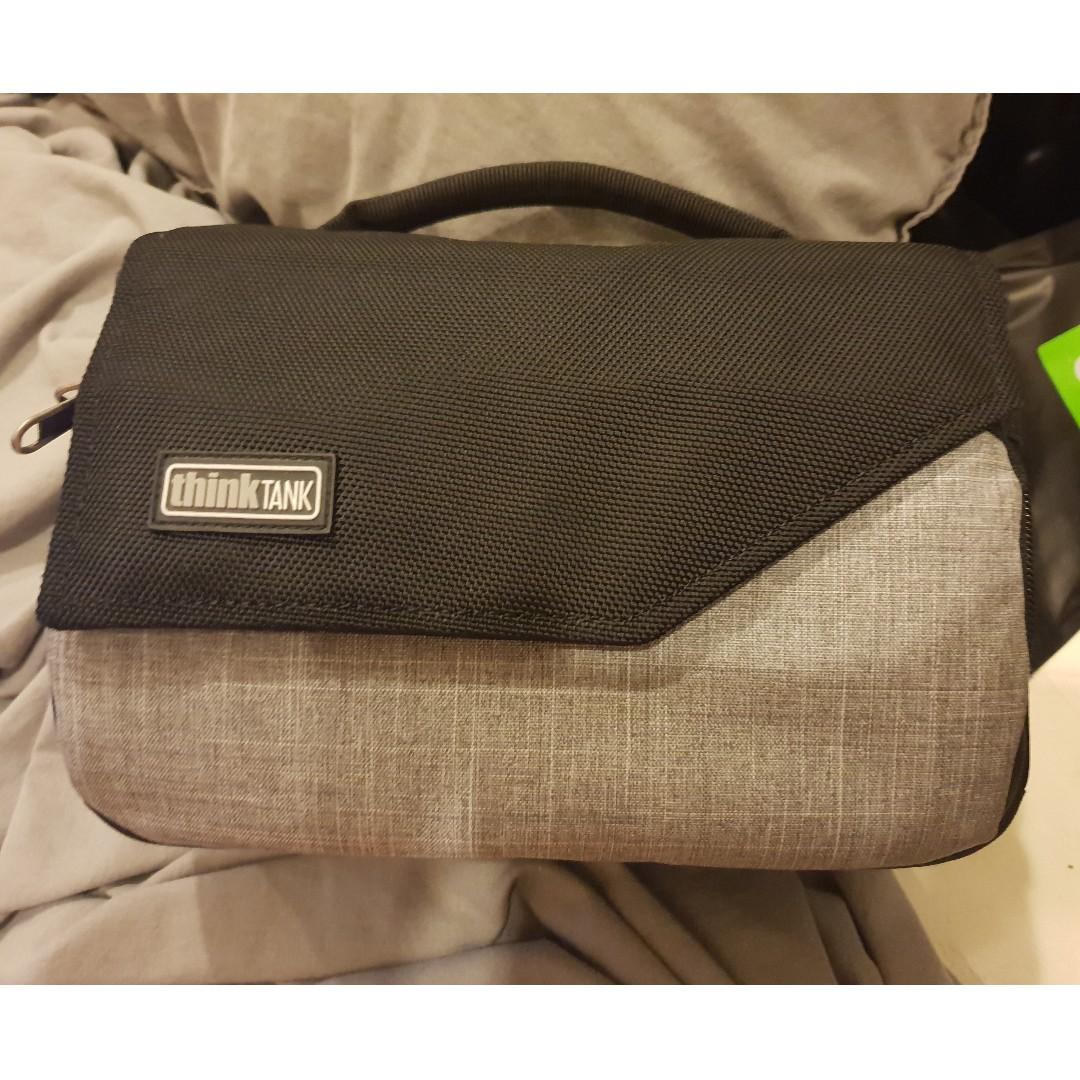 think tank photo mirrorless mover 20